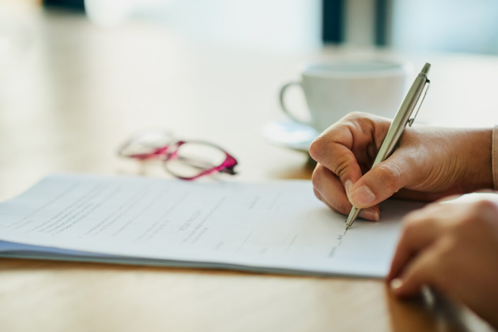 4 Challenges of Manual Consumer Lending and How Automation Solves Them